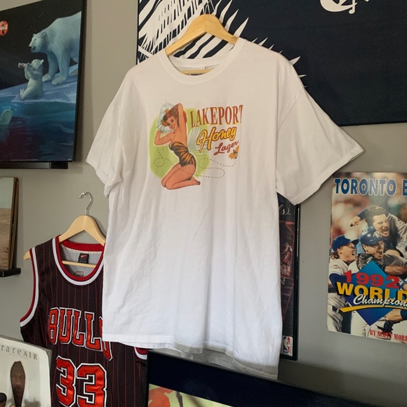 Vintage Lakeport Honey Lager Pin Up T-Shirt - Picture 2 of 5